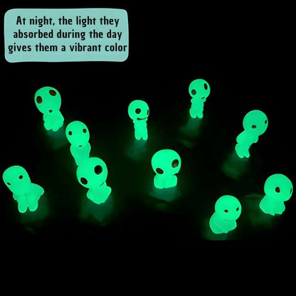 Glow-in-the-dark aliens – Set of 10 Decorative Figures