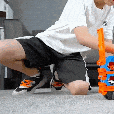 Container Truck with 160cm Extendable Ramp, 6 cars & launcher